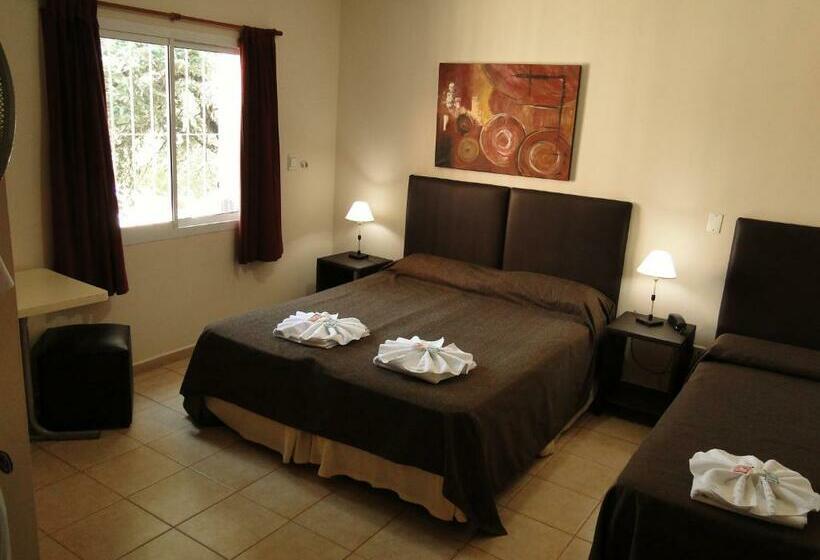 수피리어 룸, Casa Nostra