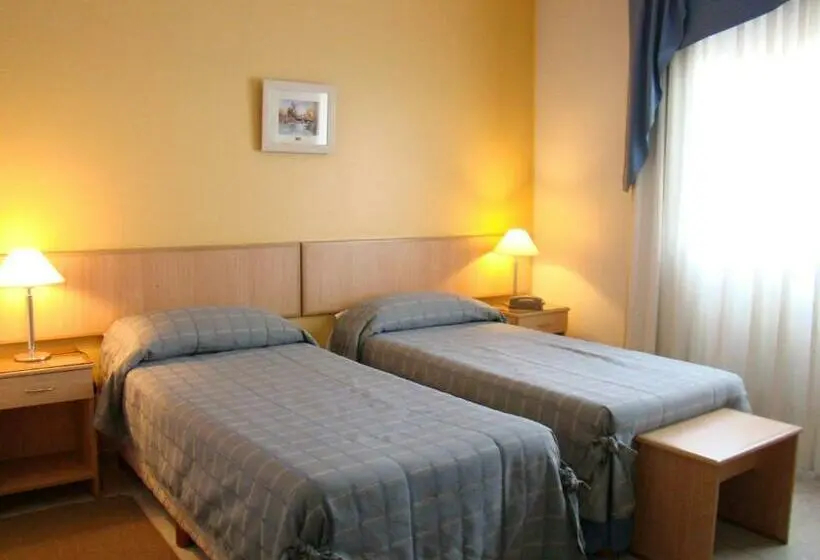 Standard-huone, Costa Limay