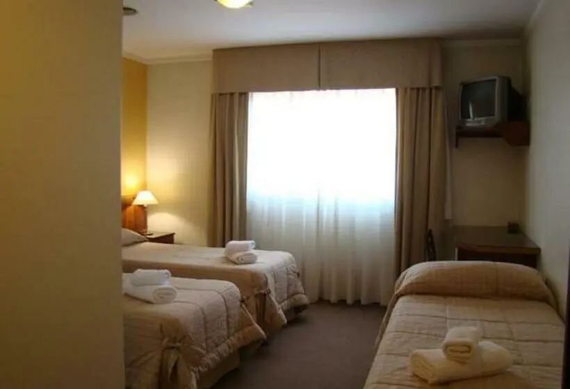 Standard Kolmen Hengen Huone, Costa Limay