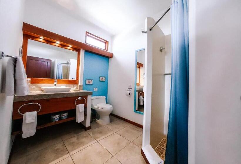 غرفة ديلوكس, Cucuve