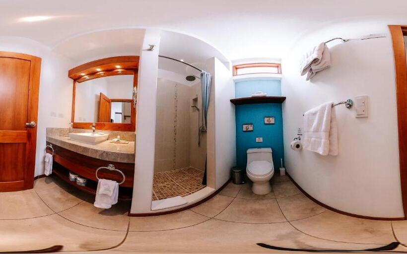 غرفة قياسية, Cucuve