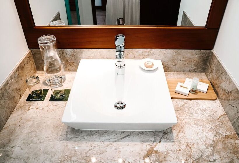 غرفة قياسية, Cucuve