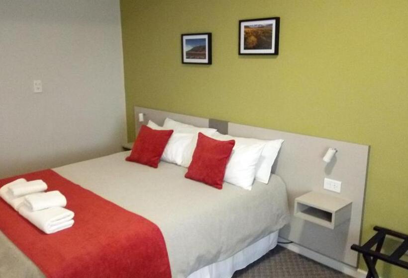 Четырехместный Номер Superior, Estepa