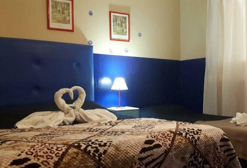 غرفة قياسية رباعية, Florencia