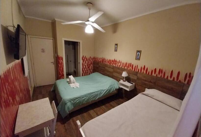 غرفة أساسية ثلاثية, Florencia