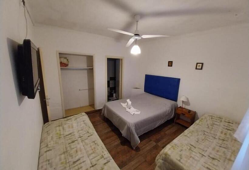 غرفة قياسية رباعية, Florencia