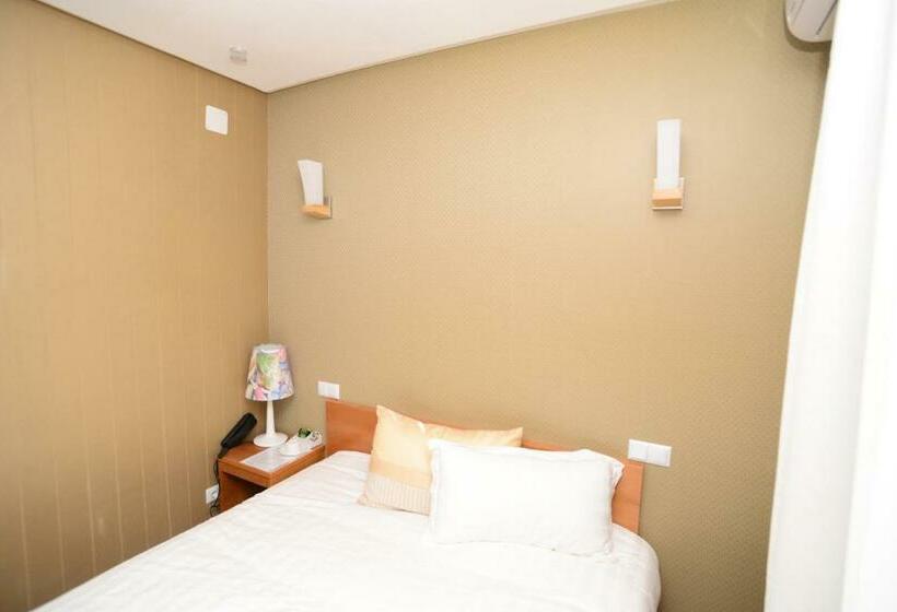 اتاق استاندارد, Grushevy Hospitality Boutique