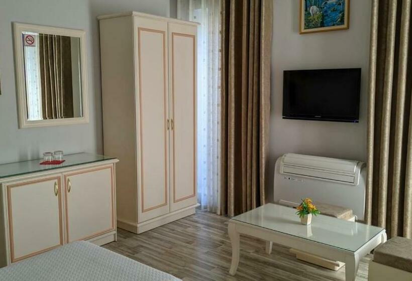 스탠다드 발코니 룸, Guri