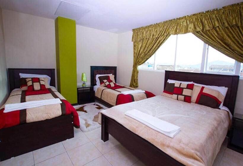 غرفة قياسية رباعية, Las Gardenias