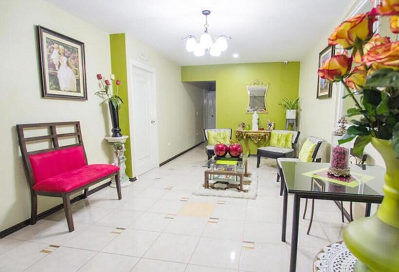 Quarto Individual Clássico, Las Gardenias