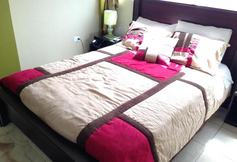 غرفة كلاسيكية, Las Gardenias