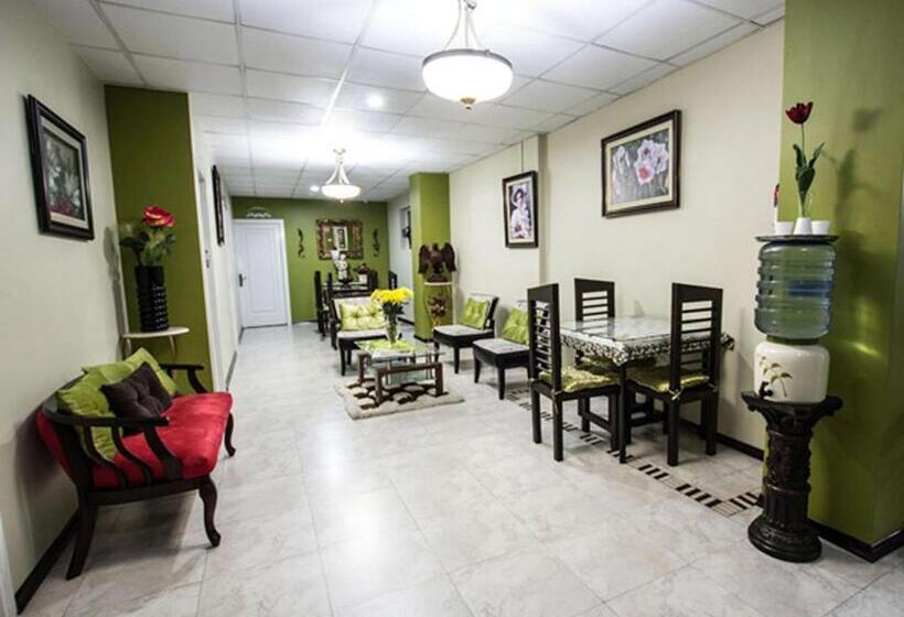 غرفة كلاسيكية, Las Gardenias