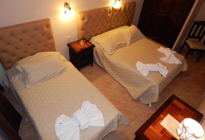 חדר סטנדרט לשלושה, Río Grande