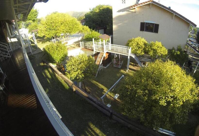 スタンダードバンガロー, San Juan