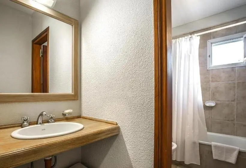 Duplex-huoneisto 1 Makuuhuone, Valeria House Rental Suites