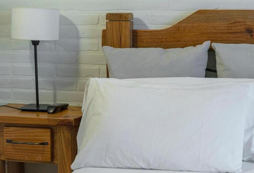 带1个卧室带泳池的公寓, Valeria House Rental Suites