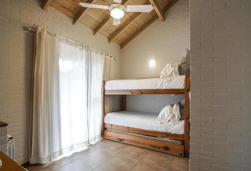 Duplex-huoneisto 1 Makuuhuone, Valeria House Rental Suites