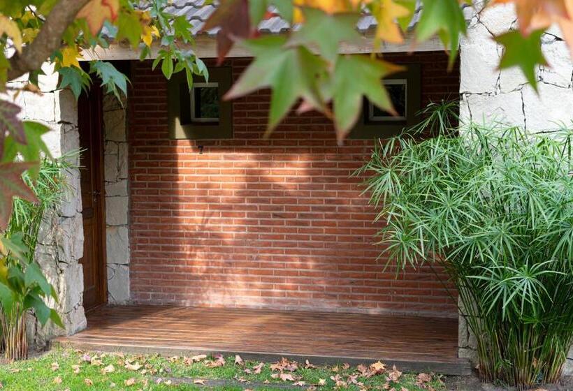 带1个卧室的豪华公寓, Valeria House Rental Suites