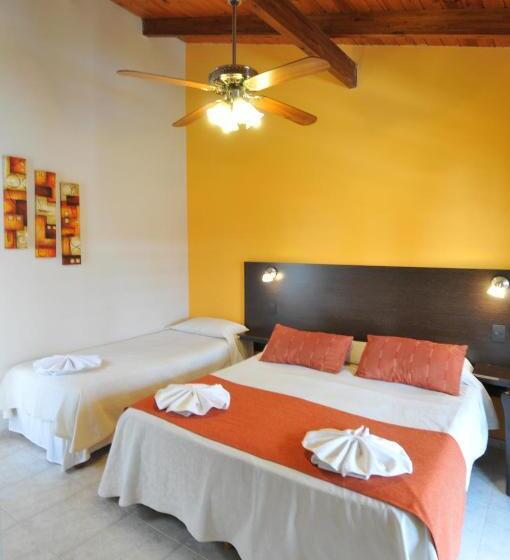 اتاق استاندارد سه نفره, Madeo Hotel & Spa