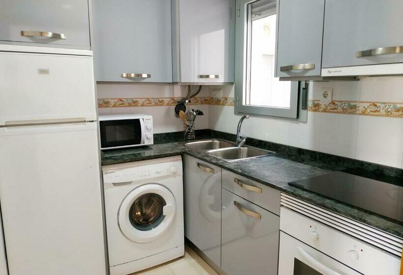 شقة غرفتين, Marazul Orangecosta