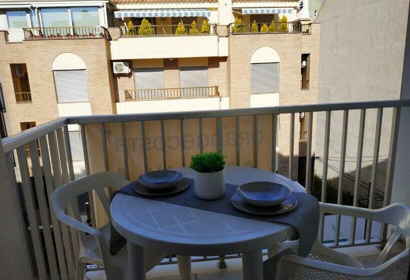 شقة غرفتين, Marazul Orangecosta