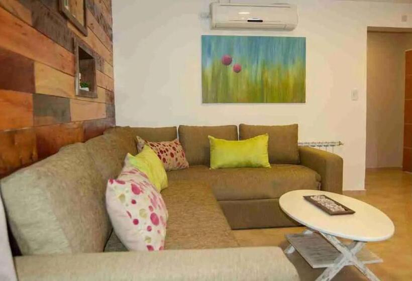 סוויטה עם ג'קוזי, Balcon Del Golf