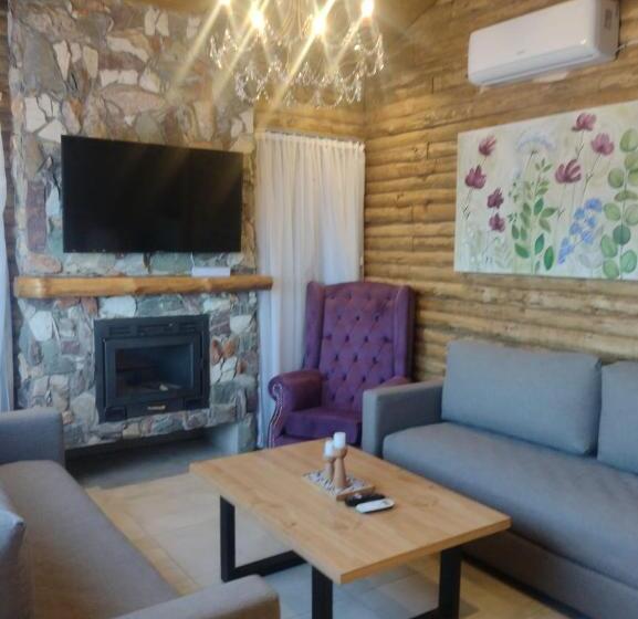 小室, Balcon Del Golf