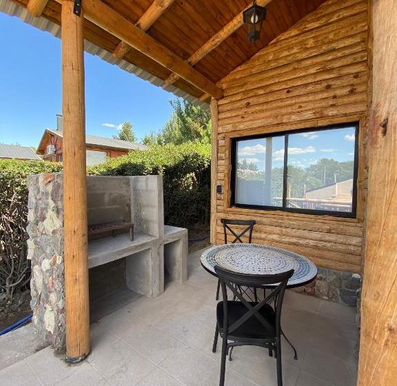 בקתה, Balcon Del Golf