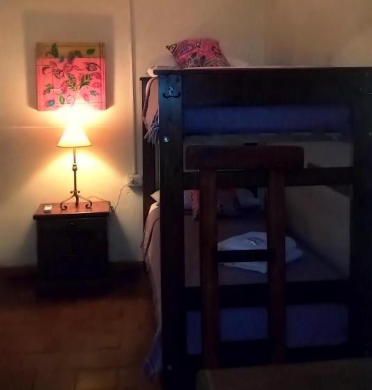 带共用浴室的标准房间, A La Gurda Hostel