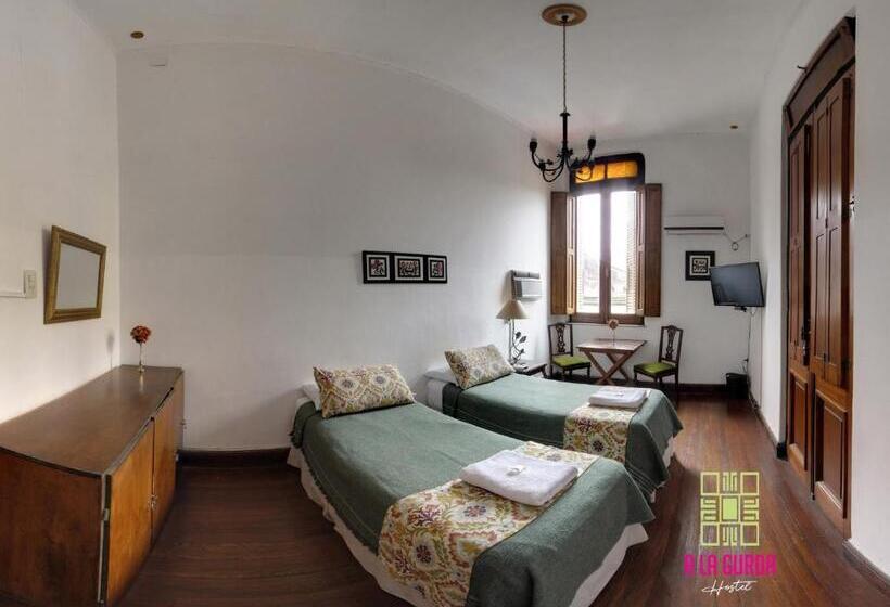 Standard room with outdoor bath, A La Gurda Hostel