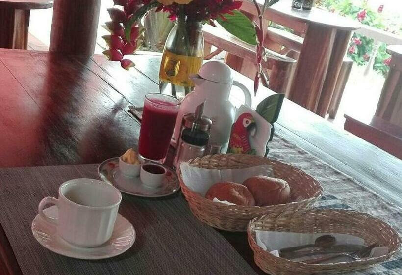 Номер Стандарт Трехместный, Hostal Tena ñaui