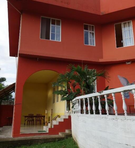 스탠다드 트리플 룸, Hostal Tena ñaui