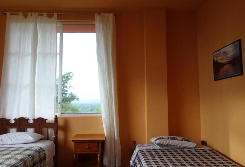 패밀리 룸 산 전망, Hostal Tena ñaui