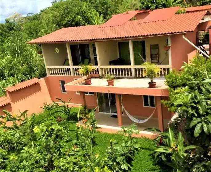 Huoneisto 1 Makuuhuone, Hostal Tena ñaui