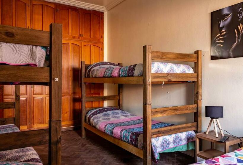 패밀리 룸, Posada Elisa Córdoba