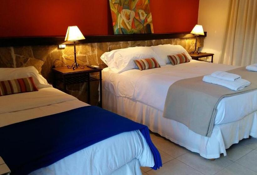 اتاق استاندارد سه نفره, Las Chirimoyas