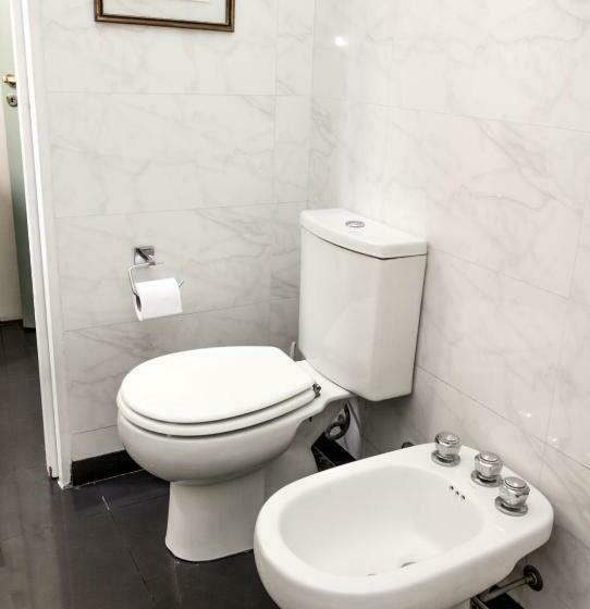 اتاق سوپریور, Optimus Ba