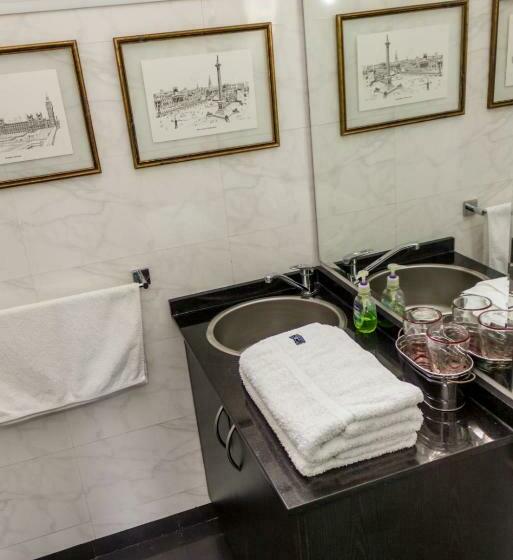 اتاق سوپریور, Optimus Ba