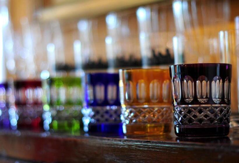 اتاق استاندارد, Optimus Ba