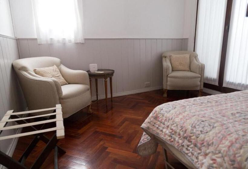 اتاق سوپریور, Optimus Ba