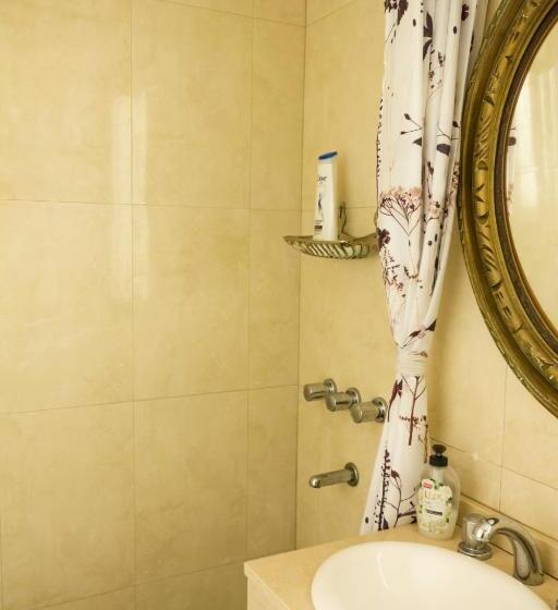 اتاق استاندارد, Optimus Ba