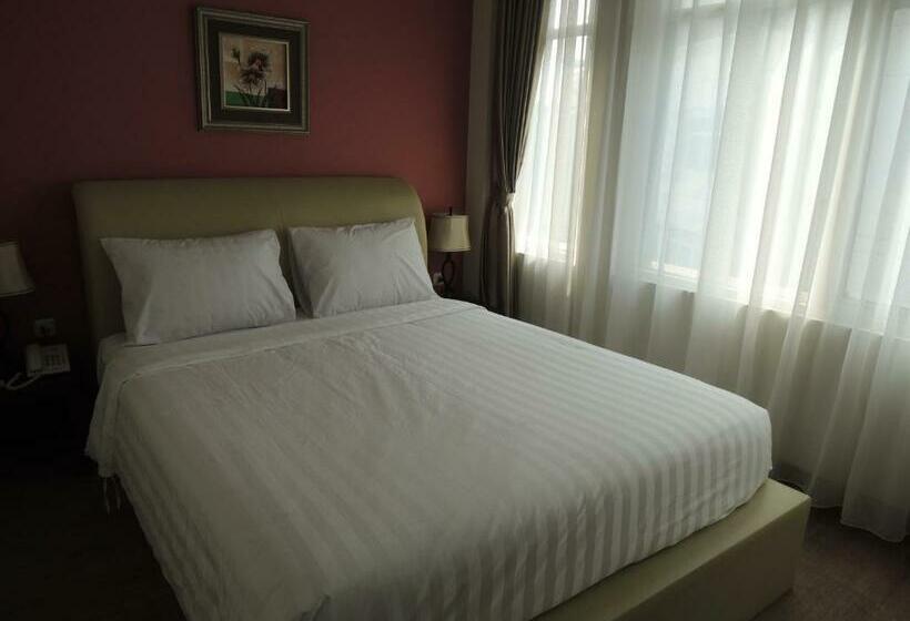 デラックスルーム, 55