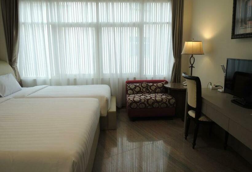 اتاق خانوادگی, 55