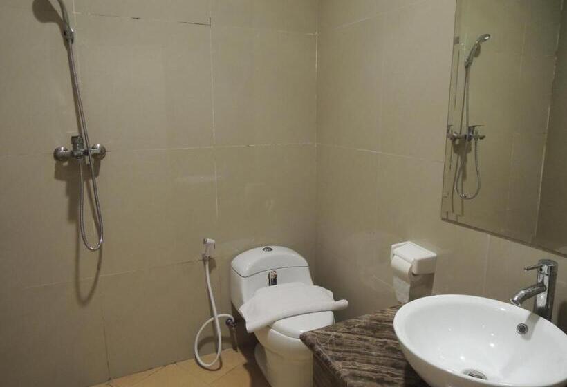 デラックスルーム, 55