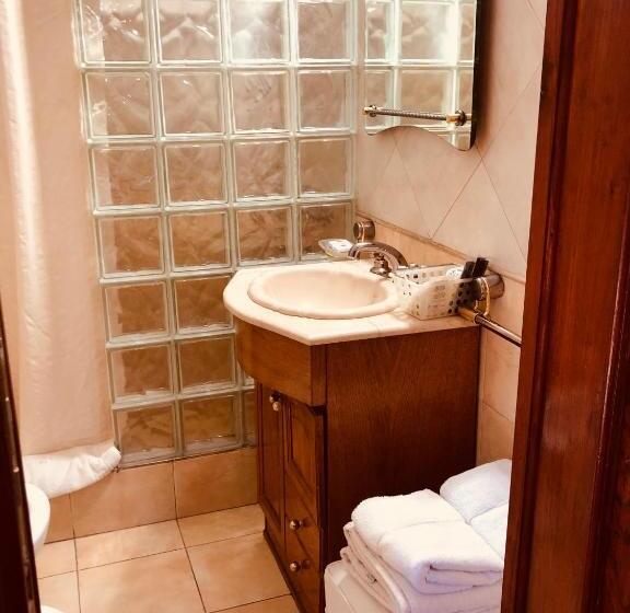 标准三人间, Aeropuerto Ezeiza Casa De Mr