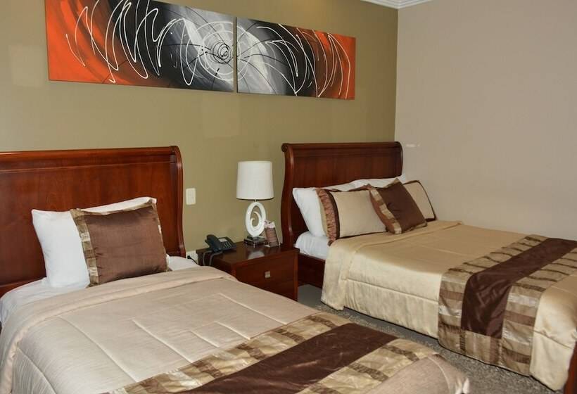 חדר משפחתי, Alejandrina