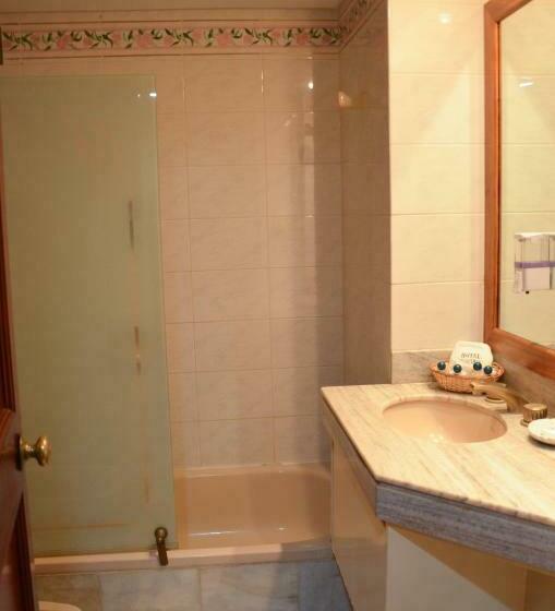 غرفة قياسية, Algeciras