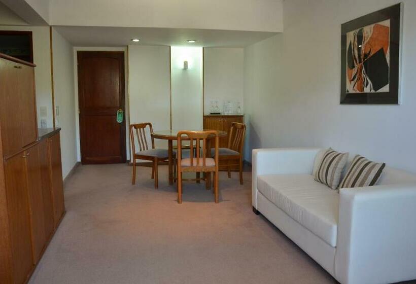 جناح جونيور, Algeciras