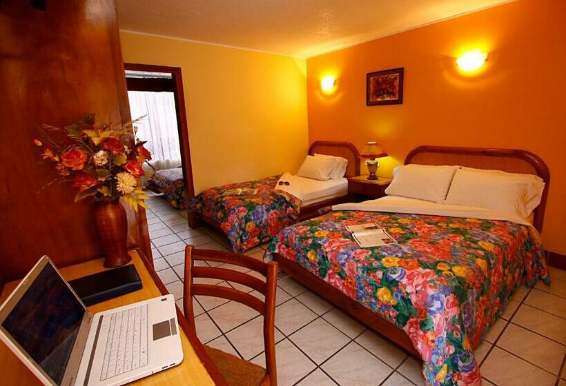 سوییت, Club Del Sol