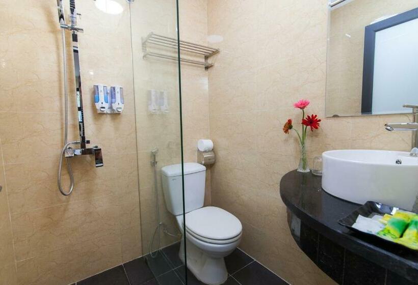 اتاق لوکس, Hanoi Elpis